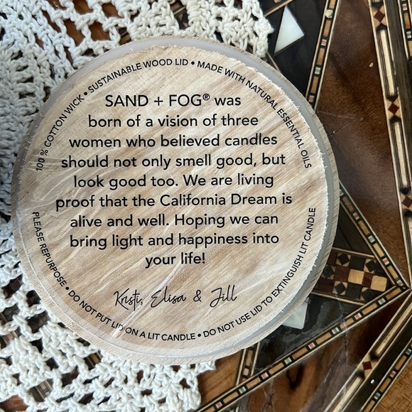 Saddle & Cardamon Scented Candle - Picture 8 of 12